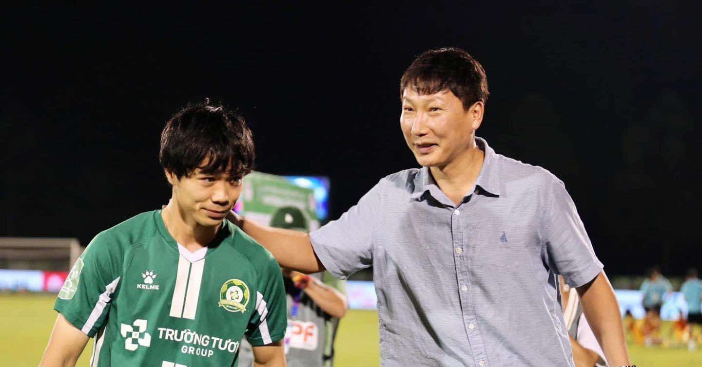 Se anuncia la lista del equipo de Vietnam: Cong Phuong y Quang Vinh fueron convocados