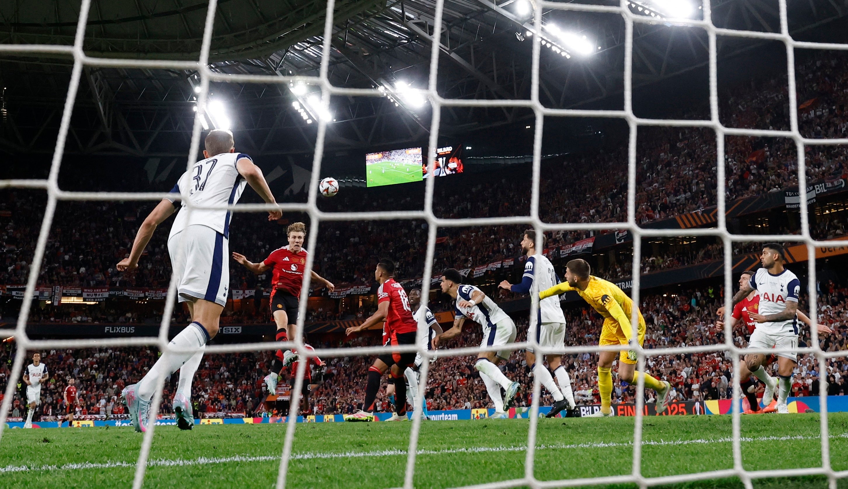 MU dau Tottenham anh 2