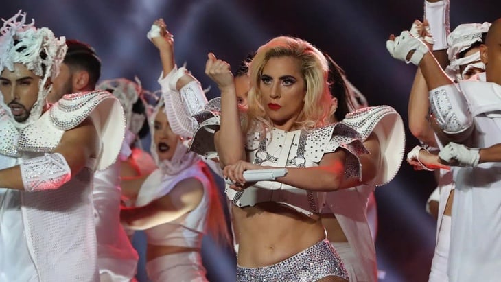 Concert Lady Gaga ảm đạm ở Singapore: Đã hết thời sốt vé như Taylor Swift? - Ảnh 4.