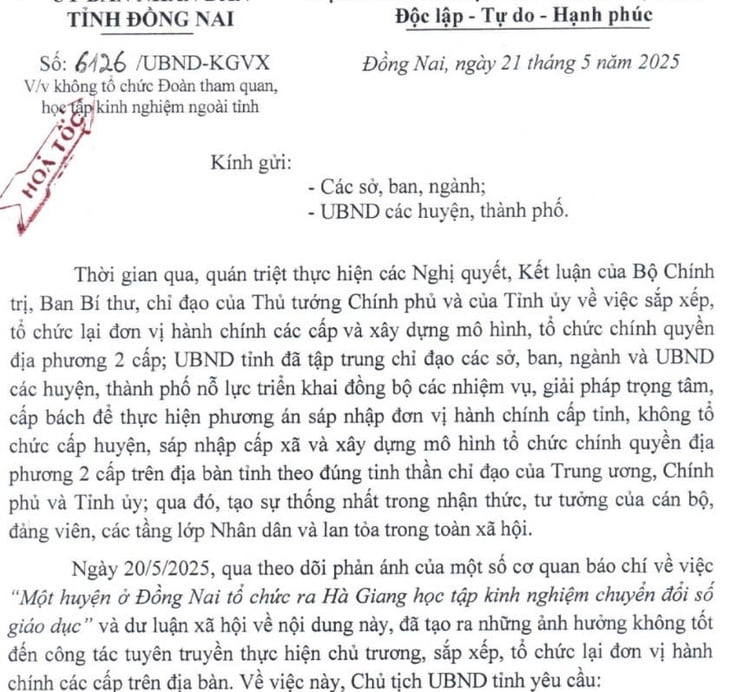 Tổ chức đi Hà Giang học tập kinh nghiệm chuyển đổi số: Phê bình chủ tịch UBND huyện Vĩnh Cửu - Ảnh 1.