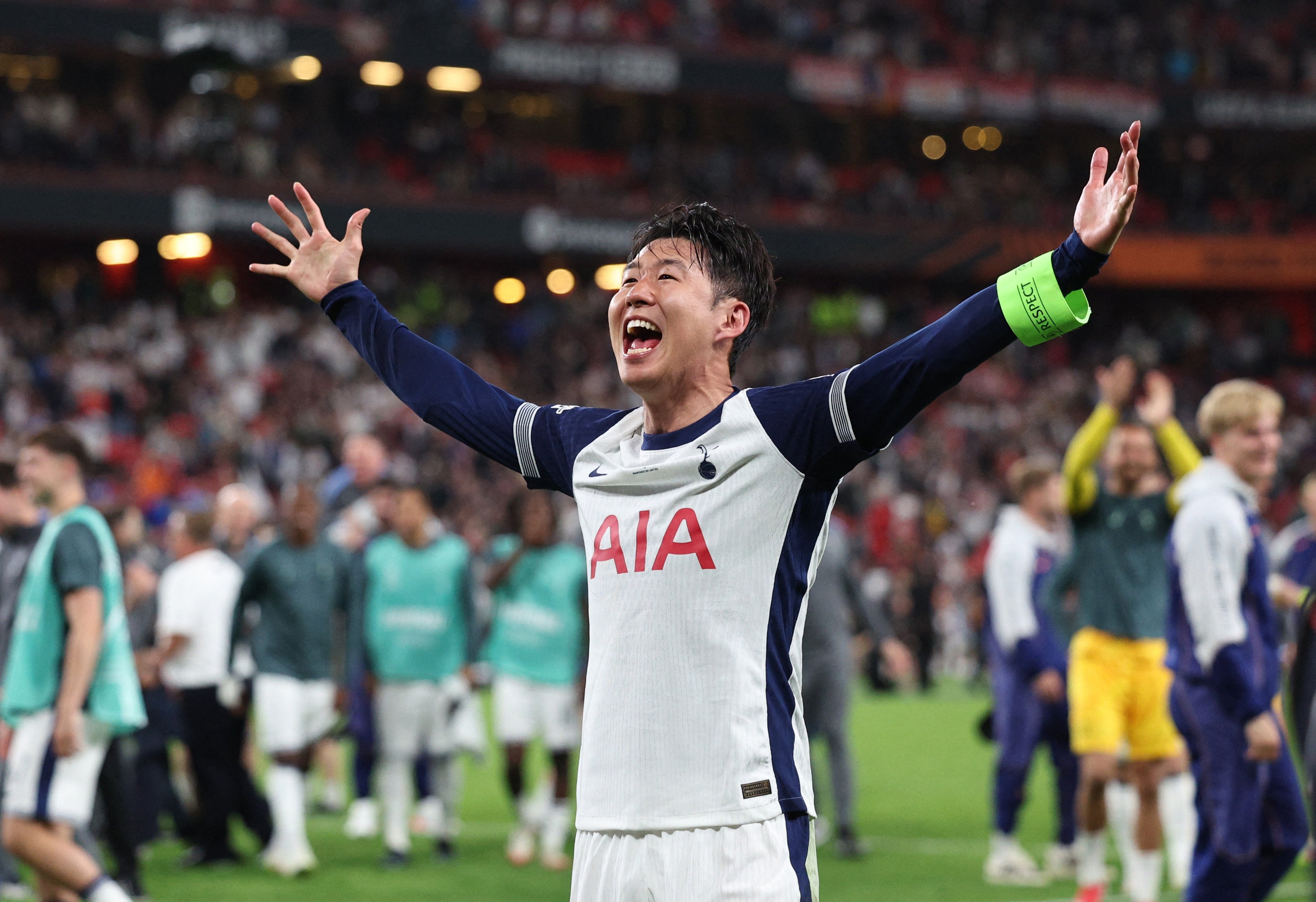 Tottenham dau MU anh 4