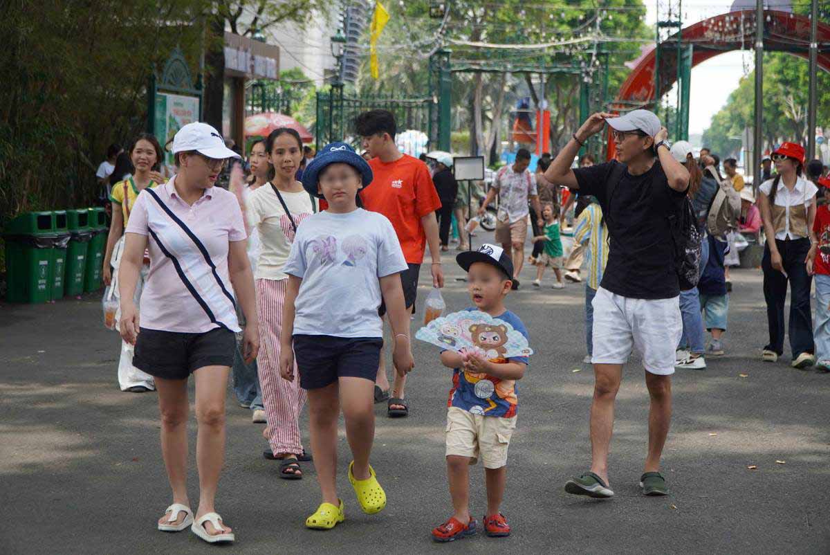 Ho Chi Minh City launches incentives to attract visitors to have fun on International Children's Day June 1 and summer 2025