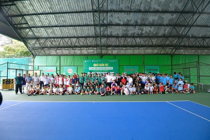 Giải Quần vợt Thanh thiếu niên quốc gia 2025 thu hút hơn 400 VĐV- Ảnh 1.