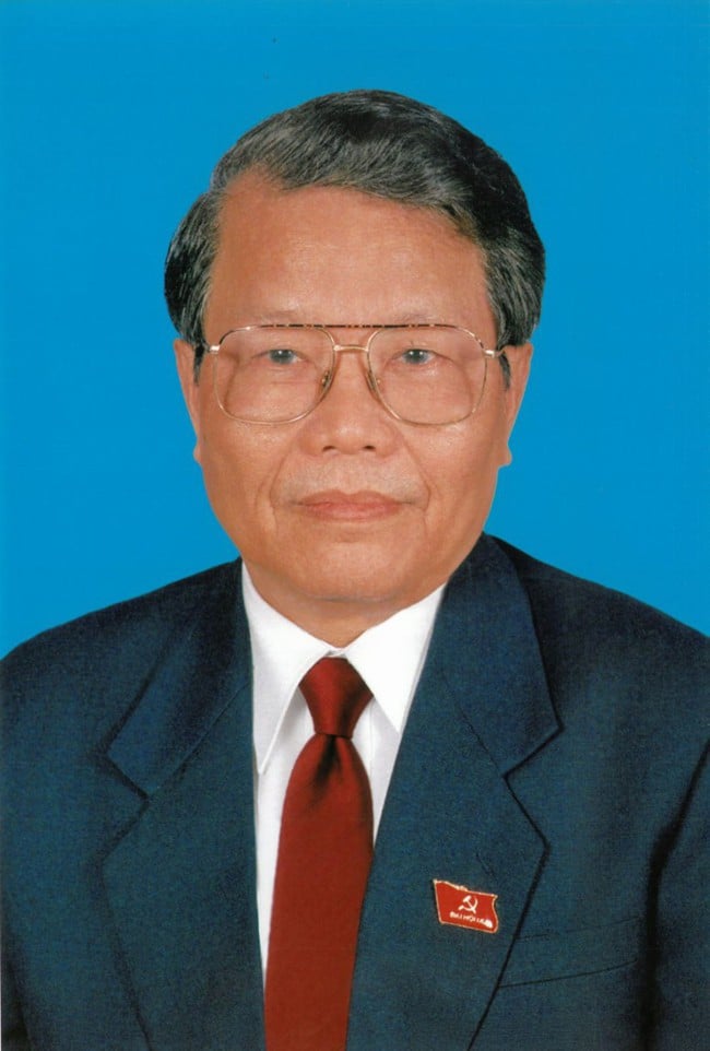 Không tổ chức các hoạt động vui chơi, giải trí công cộng trong thời gian tổ chức Lễ Quốc tang nguyên Chủ tịch nước Trần Đức Lương - Ảnh 1.