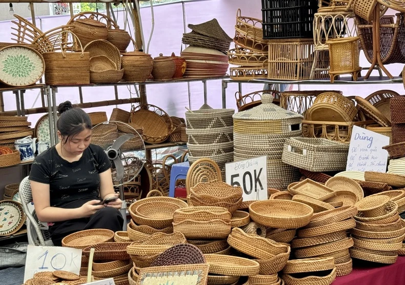Để sản phẩm OCOP đến gần hơn với người dân thủ đô ảnh 2