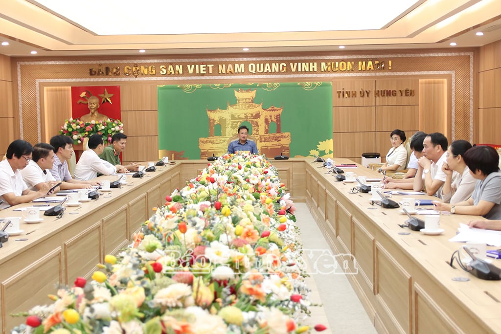 ប្រតិភូចូលរួមកិច្ចប្រជុំ
