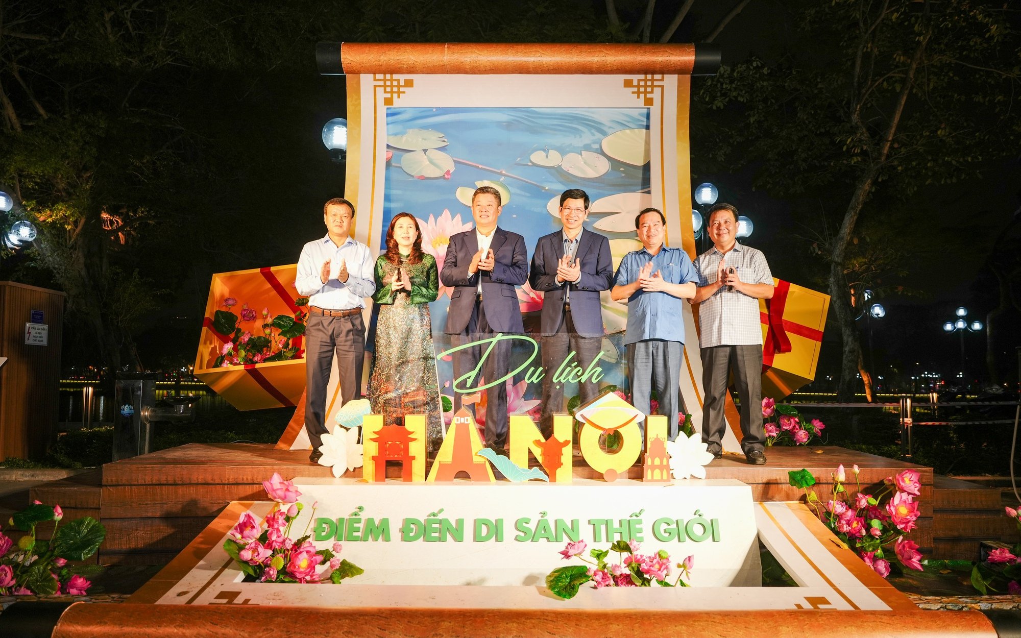 ផ្សព្វផ្សាយទេសចរណ៍បេតិកភណ្ឌរបស់រាជធានី តាមរយៈពិធីបុណ្យអំណោយទេសចរណ៍ហាណូយឆ្នាំ ២០២៥