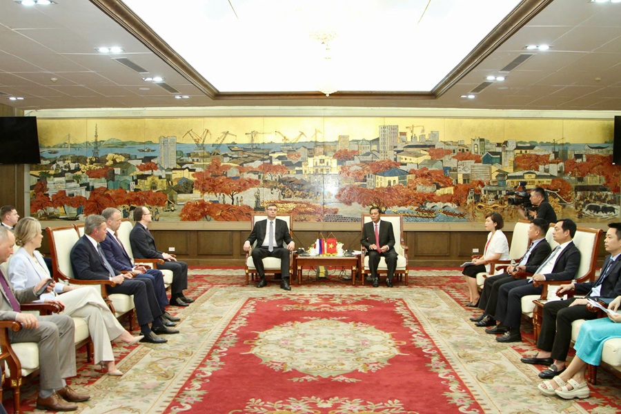 Thúc đẩy hợp tác kinh tế, đầu tư và văn hóa giữa thành phố Hải Phòng và tỉnh Vladimir, Liên bang Nga
