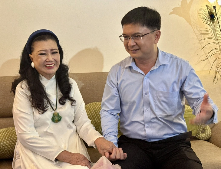 Ban Tuyên giáo Thành ủy TP.HCM thăm nghệ sĩ Kim Cương, Trần Xuân Tiến, Nguyễn Hữu Lộc - Ảnh 3.