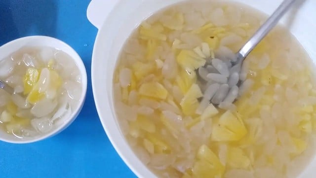 Cách nấu chè hạt đác với dứa, mít giòn ngon thanh mát - Ảnh 4.