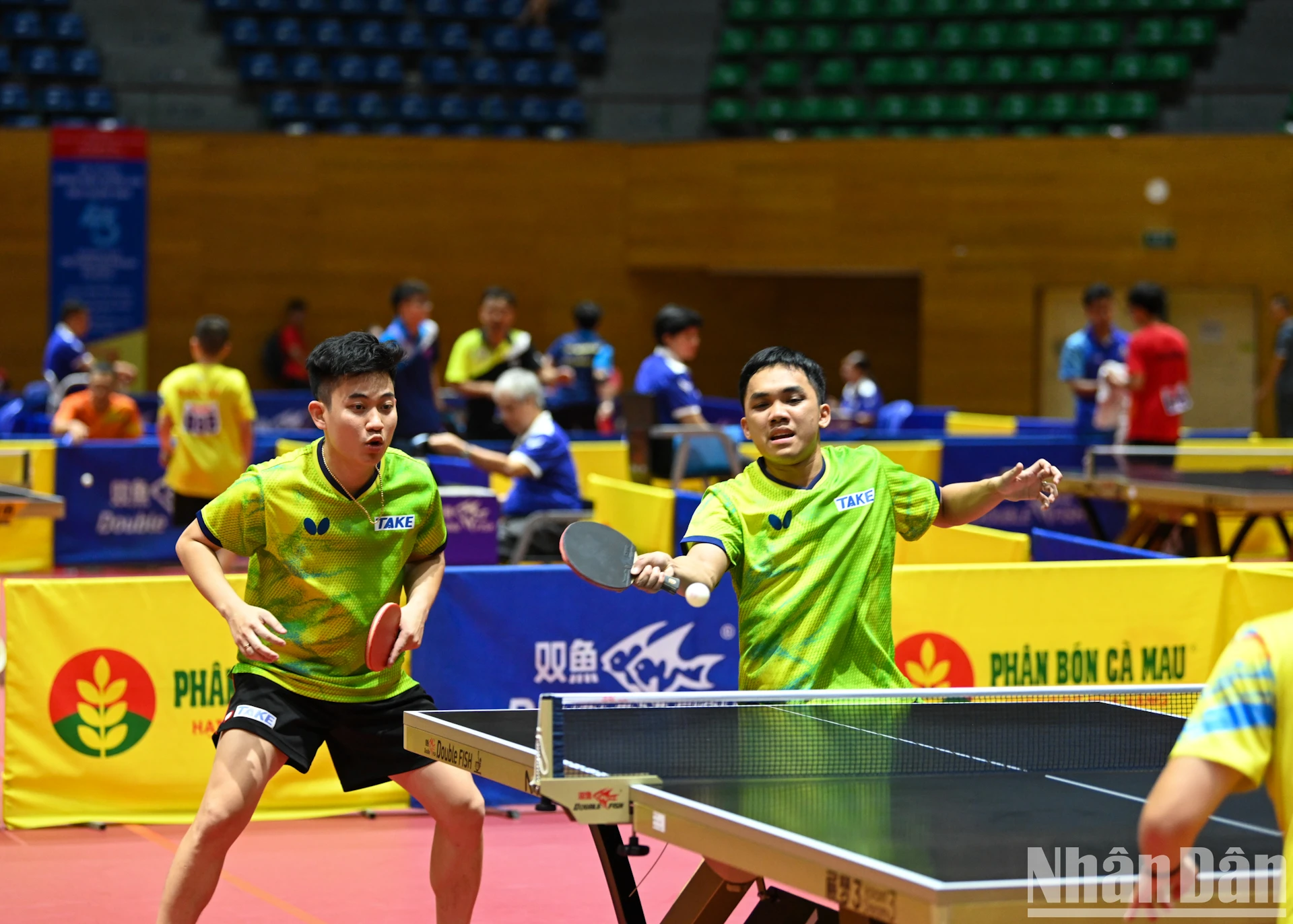 [រូបថត] Anh Hoang - Dinh Duc ការពារជើងឯកវាយកូនឃ្លីលើតុផ្នែកបុរសដោយជោគជ័យ កាសែត Nhan Dan News 2