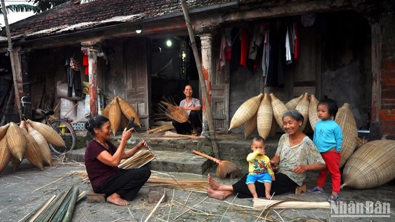 រីករាយវៀតណាម៖ ផ្សព្វផ្សាយស្មារតីសិទ្ធិមនុស្សគ្មានព្រំដែន និងសុភមង្គលពិភពលោក រូបថត ១