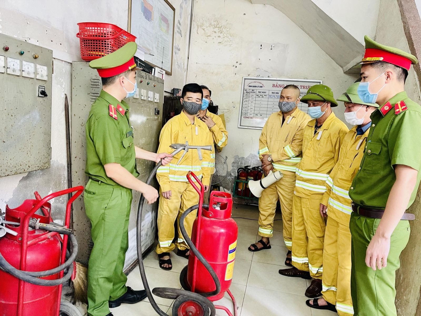 Lộ trình xử lý đối với các cơ sở không bảo đảm yêu cầu về phòng cháy, chữa cháy- Ảnh 1.