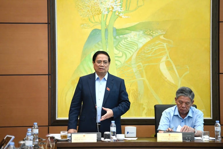 Thủ tướng: Thế giới giảm tăng trưởng nhưng Việt Nam phấn đấu đạt mức cao- Ảnh 2.