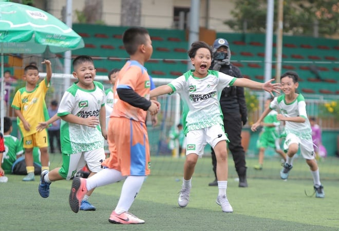 Vòng chung kết Festival Bóng đá học đường TP HCM 2024 – 2025 thành công rực rỡ - Ảnh 2.