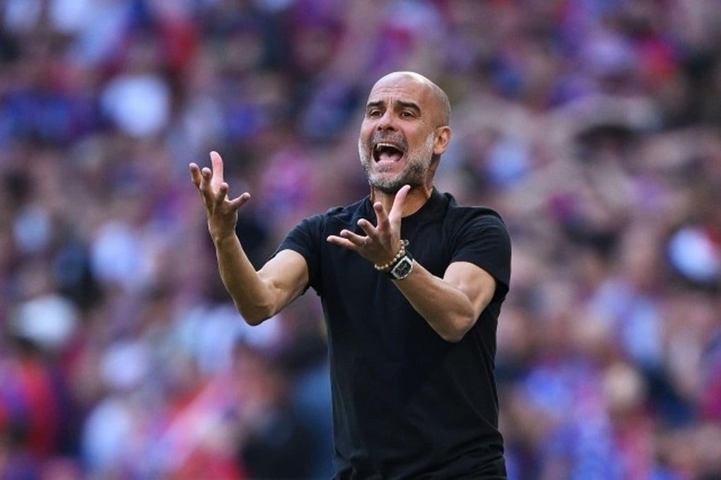 HLV Pep Guardiola bất mãn, tuyên bố muốn rời Man City - 1