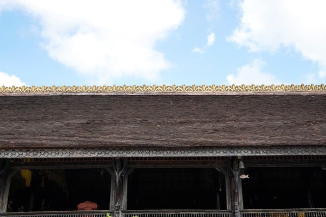 Độc đáo chùa Khmer miền Tây: Sala bằng gỗ quý từ Campuchia đưa về theo đường biển- Ảnh 3.