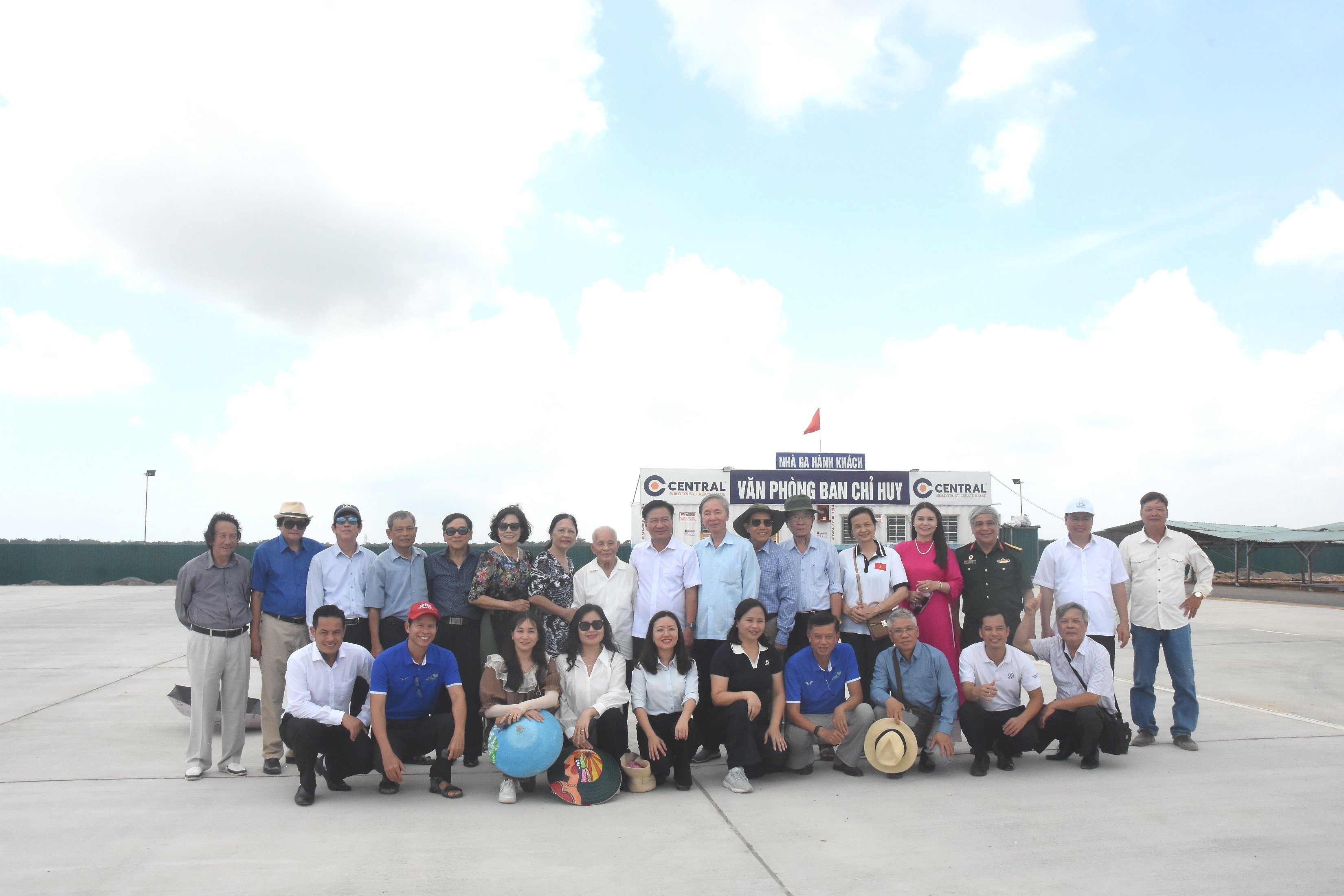 Hội đồng hương Quảng Trị tại các tỉnh, thành phố trong cả nước tham gia một số hoạt động tại quê hương