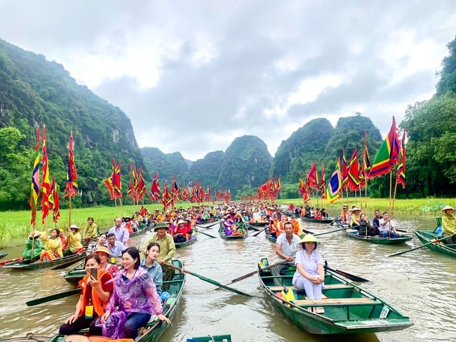 Tuần du lịch Ninh Bình năm 2025: Tôn vinh vẻ đẹp thiên nhiên kỳ thú cùng những di sản văn hóa - Ảnh 5.