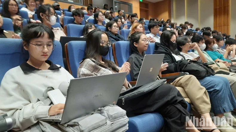 Trường đại học đóng vai trò kết nối trong hoạt động hỗ trợ khởi nghiệp ảnh 4