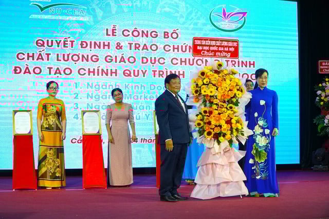 Trường ĐH Tây Đô đạt chuẩn kiểm định 4 chương trình đào tạo đại học - Ảnh 1.