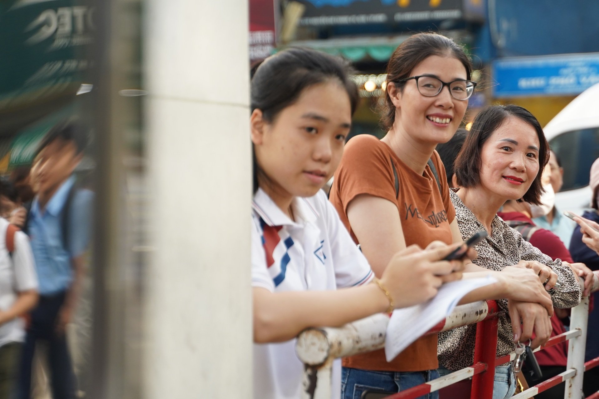 Hơn 3.500 thí sinh tranh suất vào lớp 10 Trường Phổ thông Năng khiếu - 7