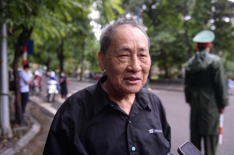 People mourn former President Tran Duc Luong -0