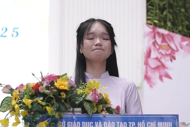 Lời tri ân mẹ đẫm nước mắt của nữ sinh lớp 12 TP.HCM - Ảnh 3.