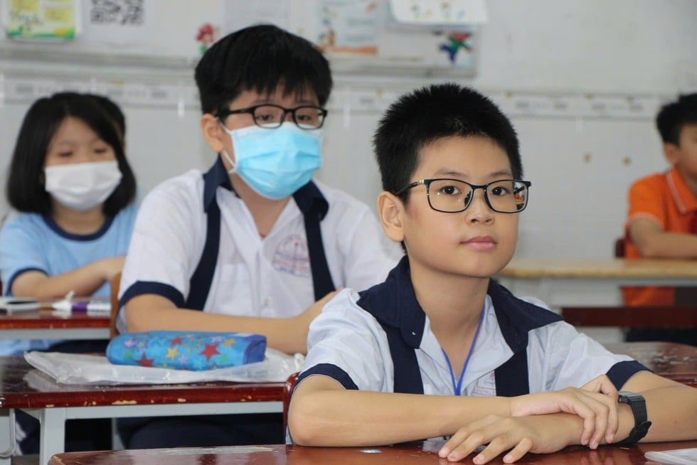 Khoảng 3.500 học sinh tham gia khảo sát tuyển sinh lớp 6 vào 3 trường nóng- Ảnh 2.
