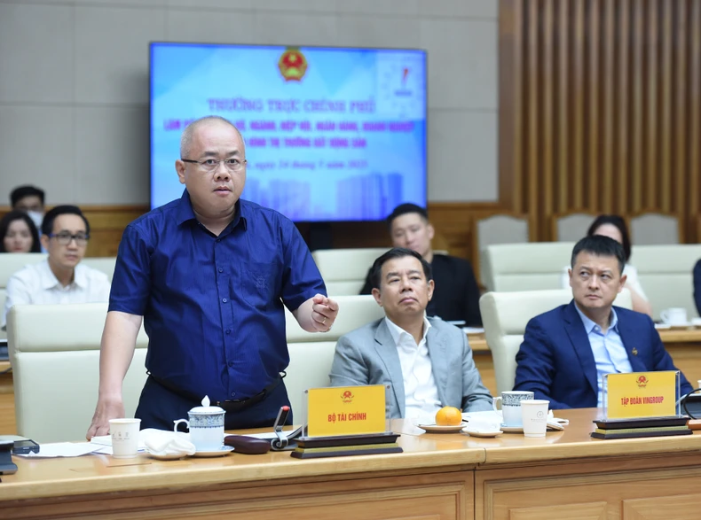 [Ảnh] Thường trực Chính phủ làm việc với các bộ, ngành về tình hình thị trường bất động sản ảnh 9