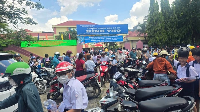 TP HCM: Công bố đề thi khảo sát vào lớp 6 ở 3 trường nổi tiếng TP Thủ Đức- Ảnh 1.