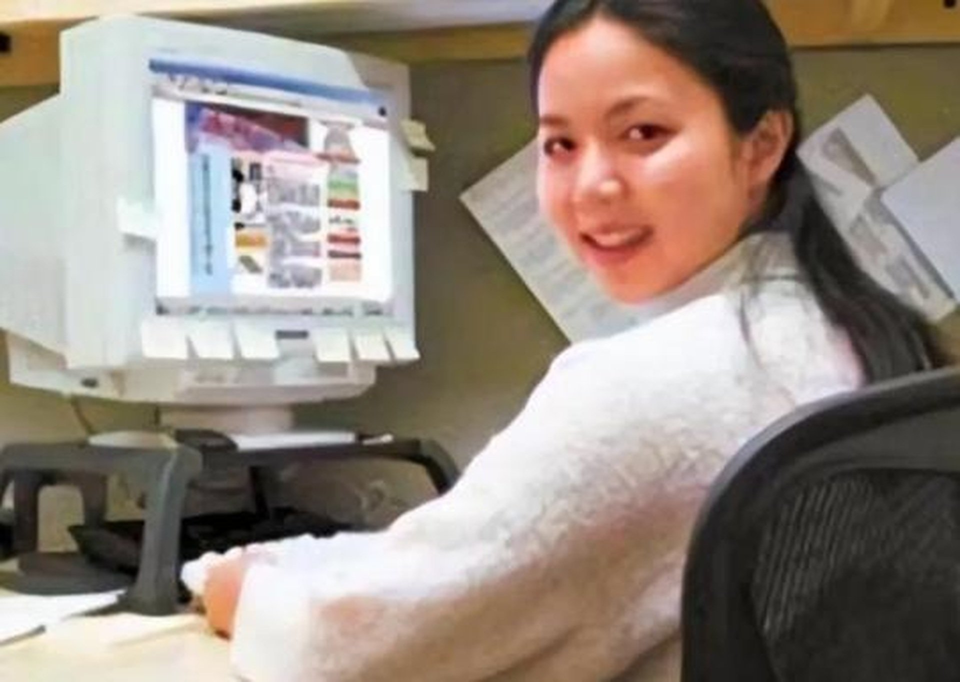 Sau 26 năm, cô gái Em phải đến Harvard học kinh tế đang sống thế nào? - 4