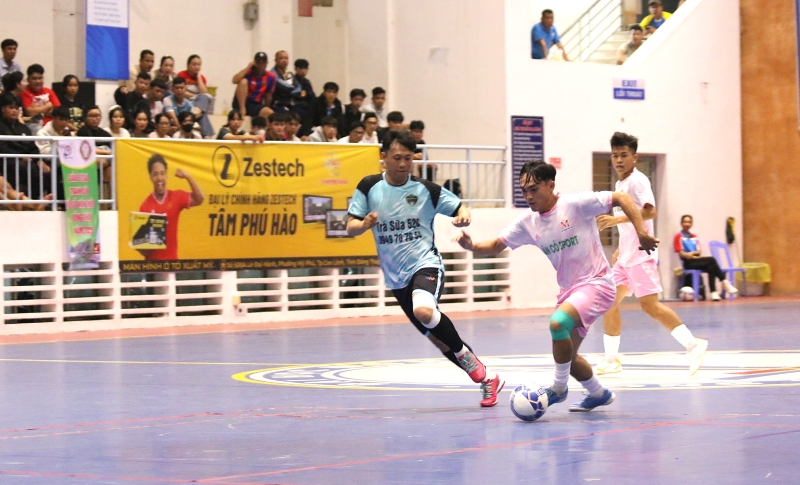 Spannendes Futsal-Turnier für den Dong Thap Lottery Cup 2025