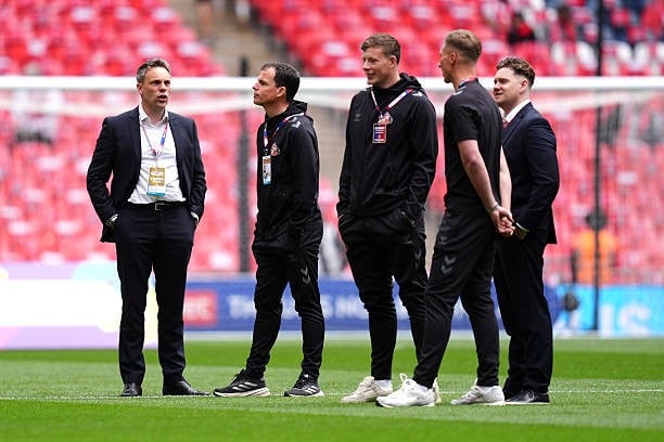 ផ្សាយផ្ទាល់ Sheffield Utd vs Sunderland 0-0 (H1)៖ Sunderland ស្ទើរតែទទួលរូបភាពទី៧