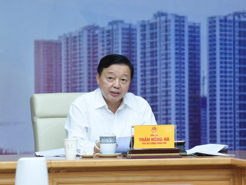 [Ảnh] Thường trực Chính phủ làm việc với các bộ, ngành về tình hình thị trường bất động sản ảnh 4