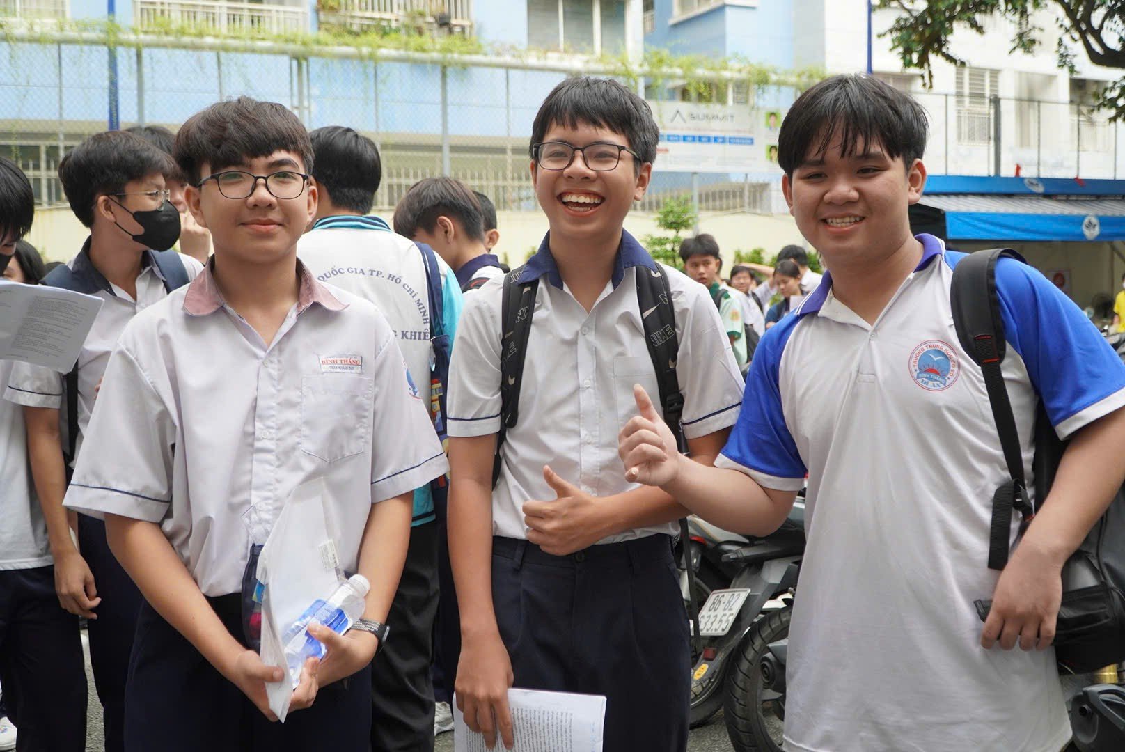Hàng nghìn học sinh tranh suất vào trường chuyên tốp đầu TPHCM ảnh 6