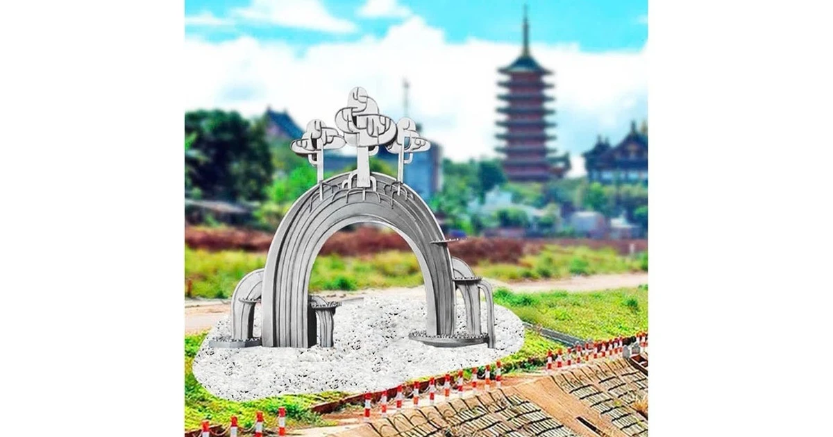 "Open museum" by Hoi Phu stream