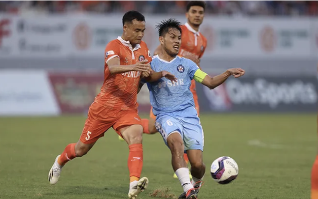 Đua trụ hạng V-League: Vì sao lại nói Bình Định đang thất thế trước SHB Đà Nẵng và Quảng Nam? ảnh 1