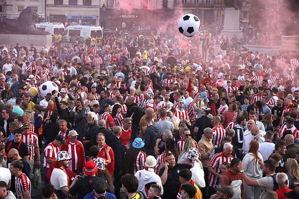 ផ្សាយផ្ទាល់ Sheffield Utd vs Sunderland 0-0 (H1)៖ Sunderland ស្ទើរតែទទួលរូបភាពទី១១