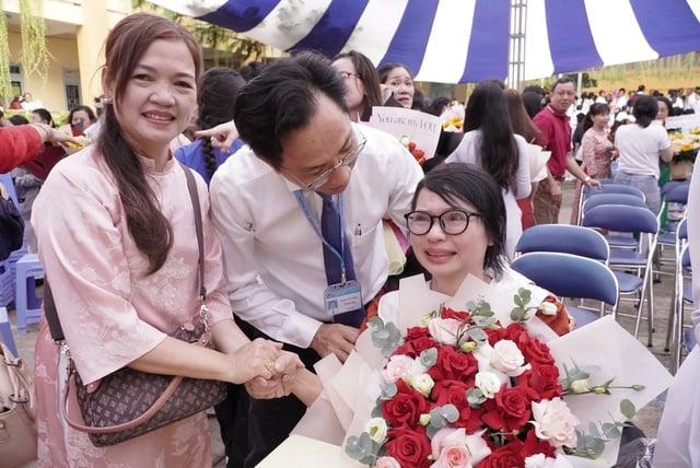 Lời tri ân mẹ đẫm nước mắt của nữ sinh lớp 12 TP.HCM - Ảnh 7.