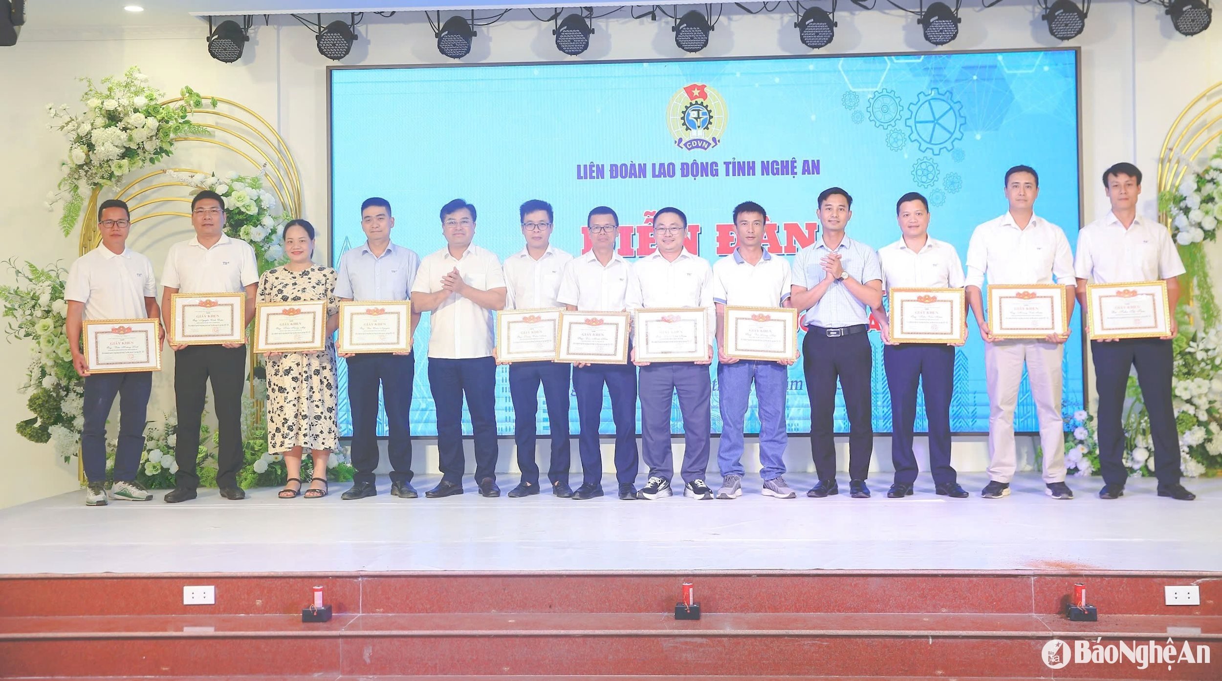 2 Creative Labor Forum of the Vietnam General Confederation of Labor Photo by Diep Thanh00009