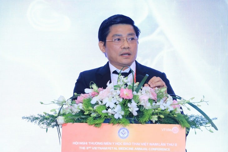 Đề nghị bảo hiểm y tế chi trả phí điều trị cho trẻ em từ giai đoạn bào thai - Ảnh 1.
