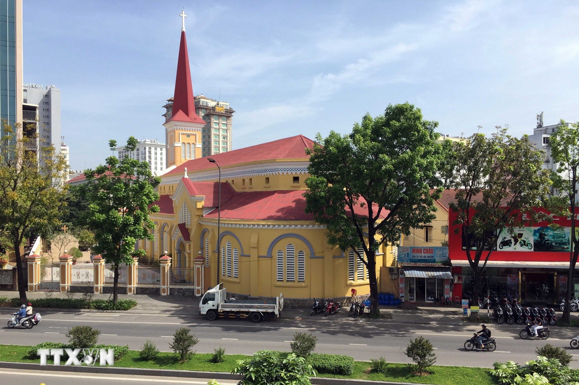 ttxvn-2205-kien-truc-phap-4.jpg