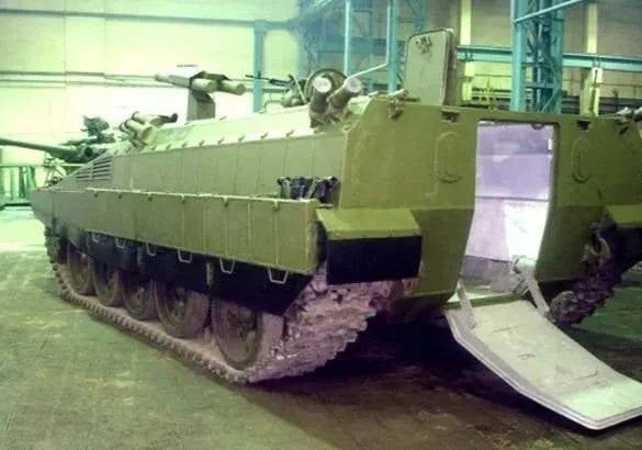 3-5694.jpg
