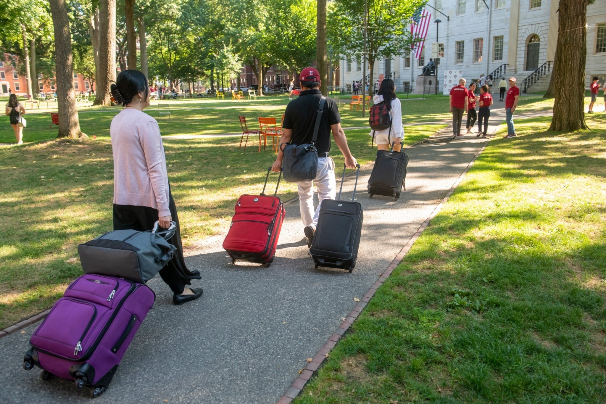 Du học sinh Việt nên làm gì trước cuộc chiến của chính quyền Mỹ và Harvard? - 2