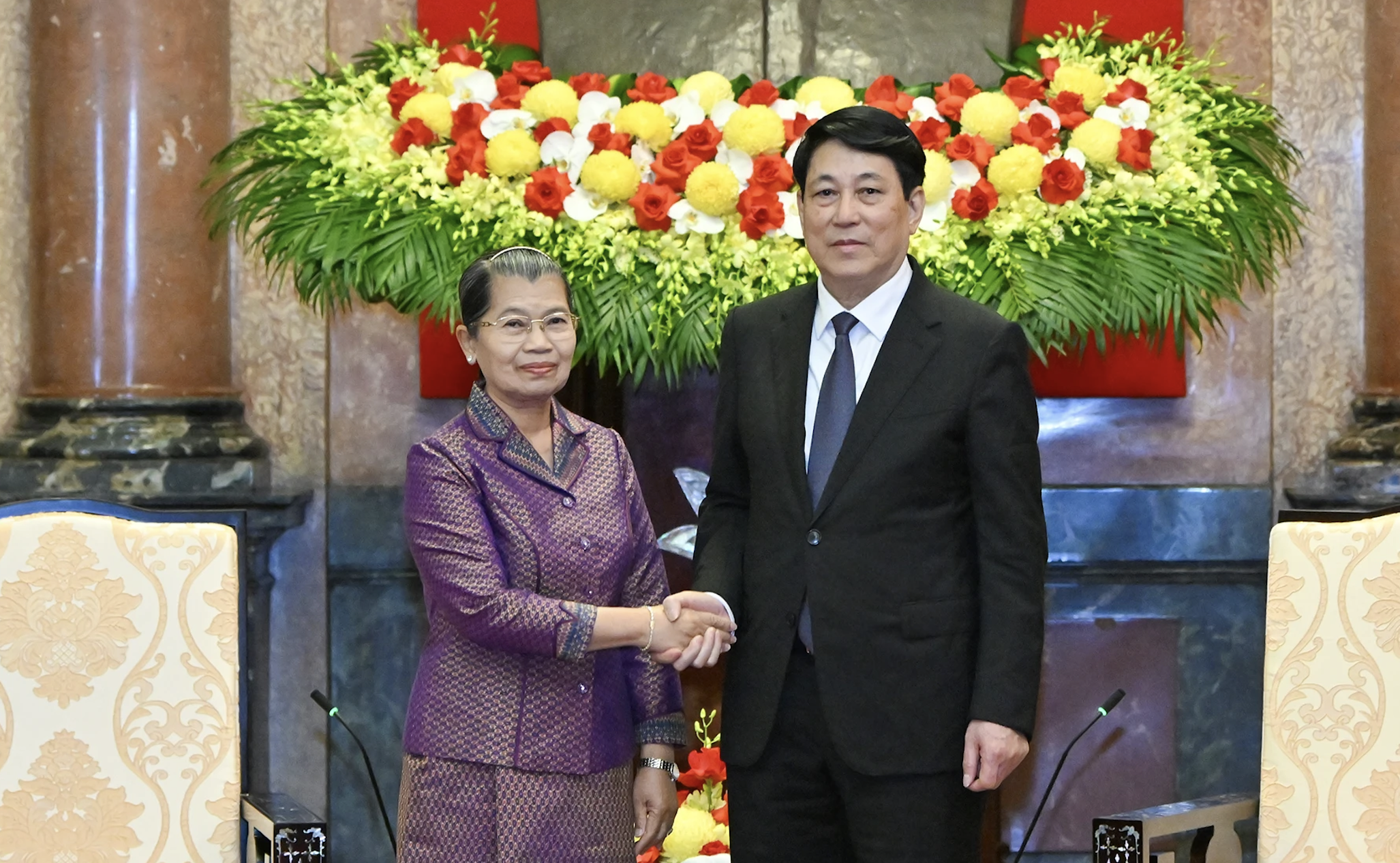 លោកប្រធាន ហ្លួង គួង ទទួលជួបអនុប្រធានគណបក្សប្រជាជនកម្ពុជា ម៉ែន សំអន