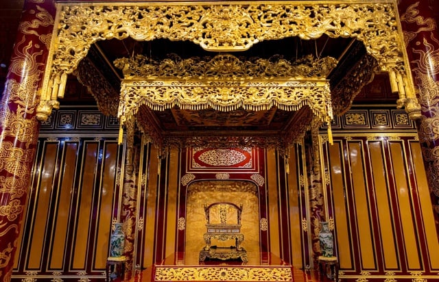 Ngai vàng triều Nguyễn bị phá là nguyên bản từ thời Gia Long- Ảnh 3.