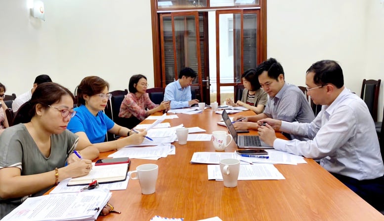 Sửa đổi Hiến pháp năm 2013: Tuyên truyền với quy mô đồ sộ, bài bản- Ảnh 1.
