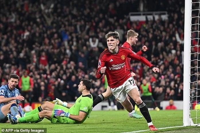 Soi tỉ số trận Manchester United - Aston Villa: Đêm cuối mùa ở Old Trafford- Ảnh 1.