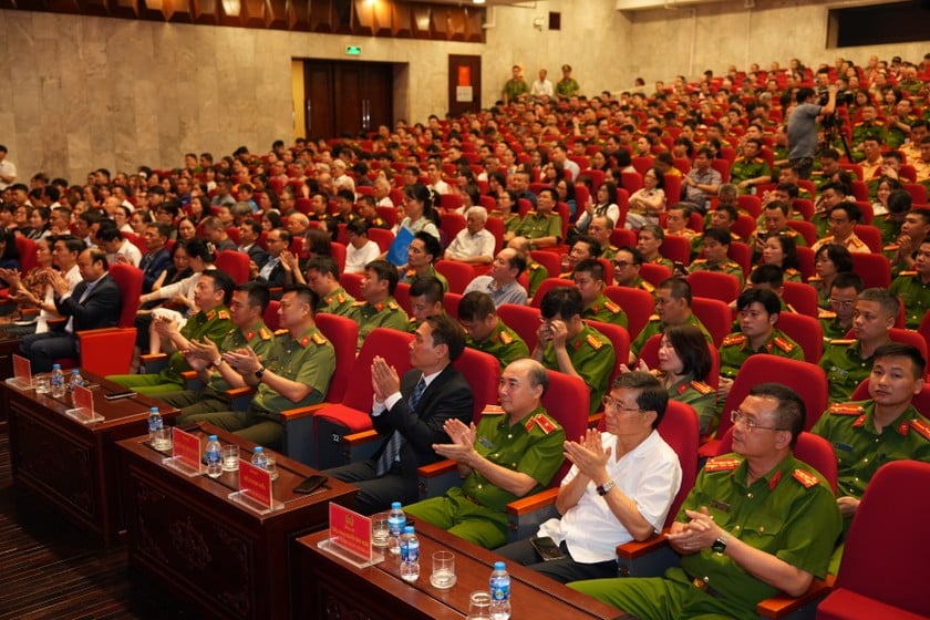 Vở kịch chạm vào trái tim của các khán giả (Ảnh: BTC).